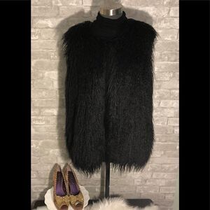 Cara of New York Faux Fur Shearling Vest Size M-L Black